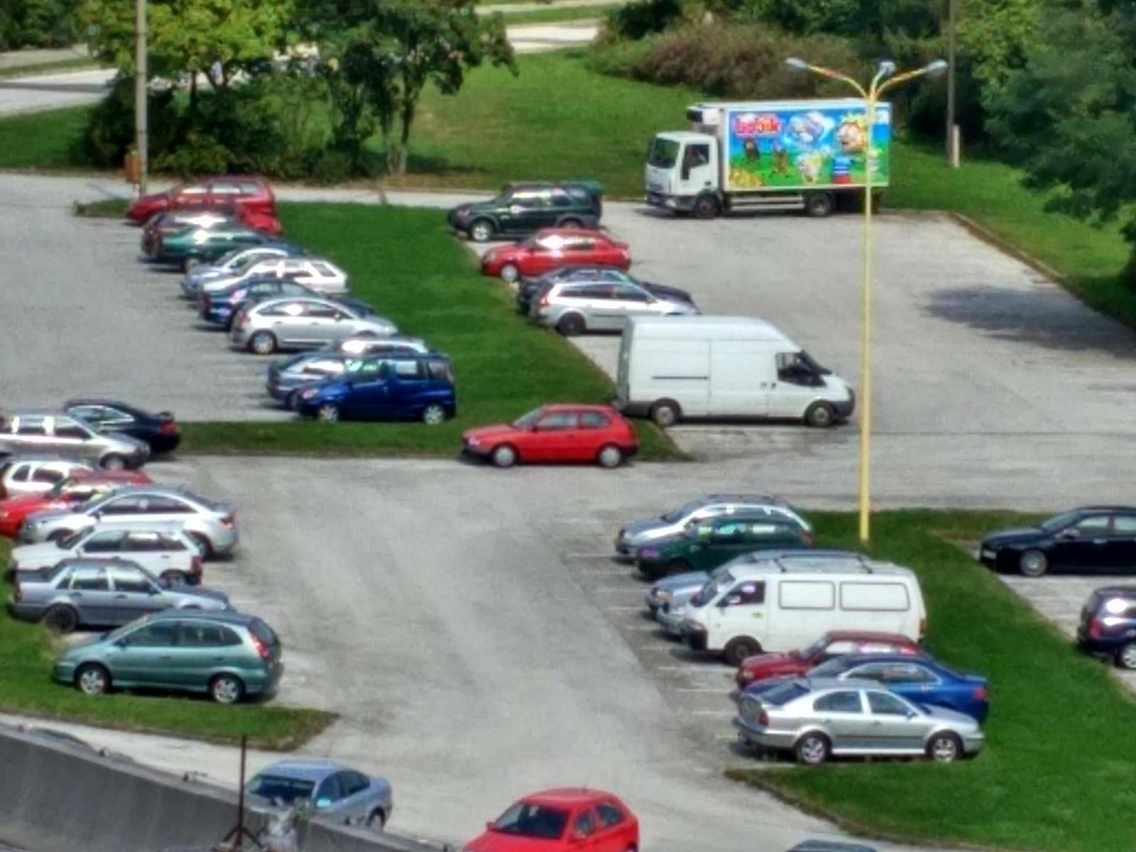 Xiaomi Mi 4C 16GB: ostřejší než břitva