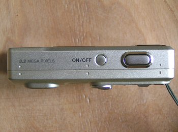 DiMAGE Xg: Tři megapixely v kapse