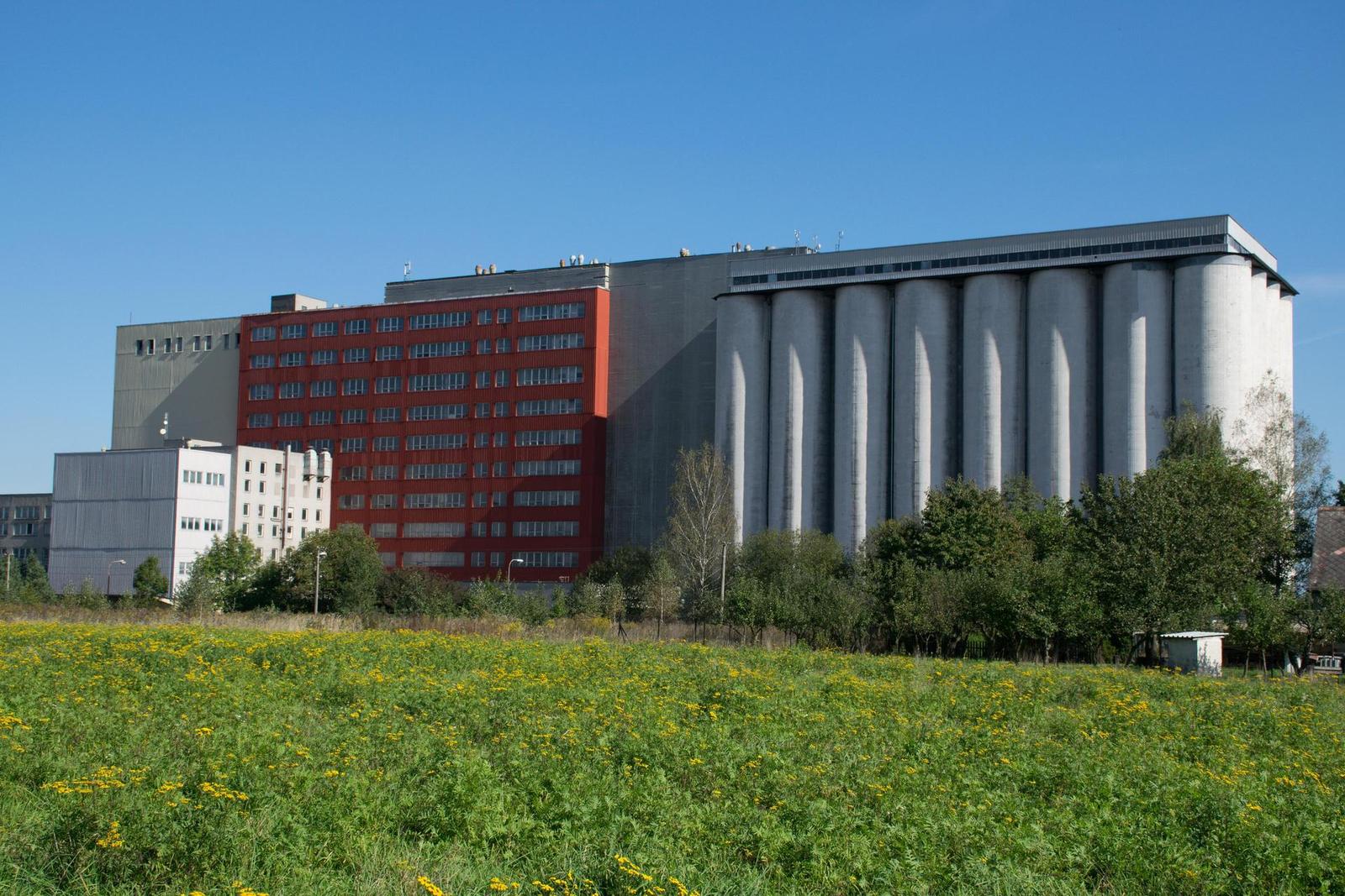 Vyšší rozlišení a hustota pixelů APS-C čipů: k čemu další MPx?