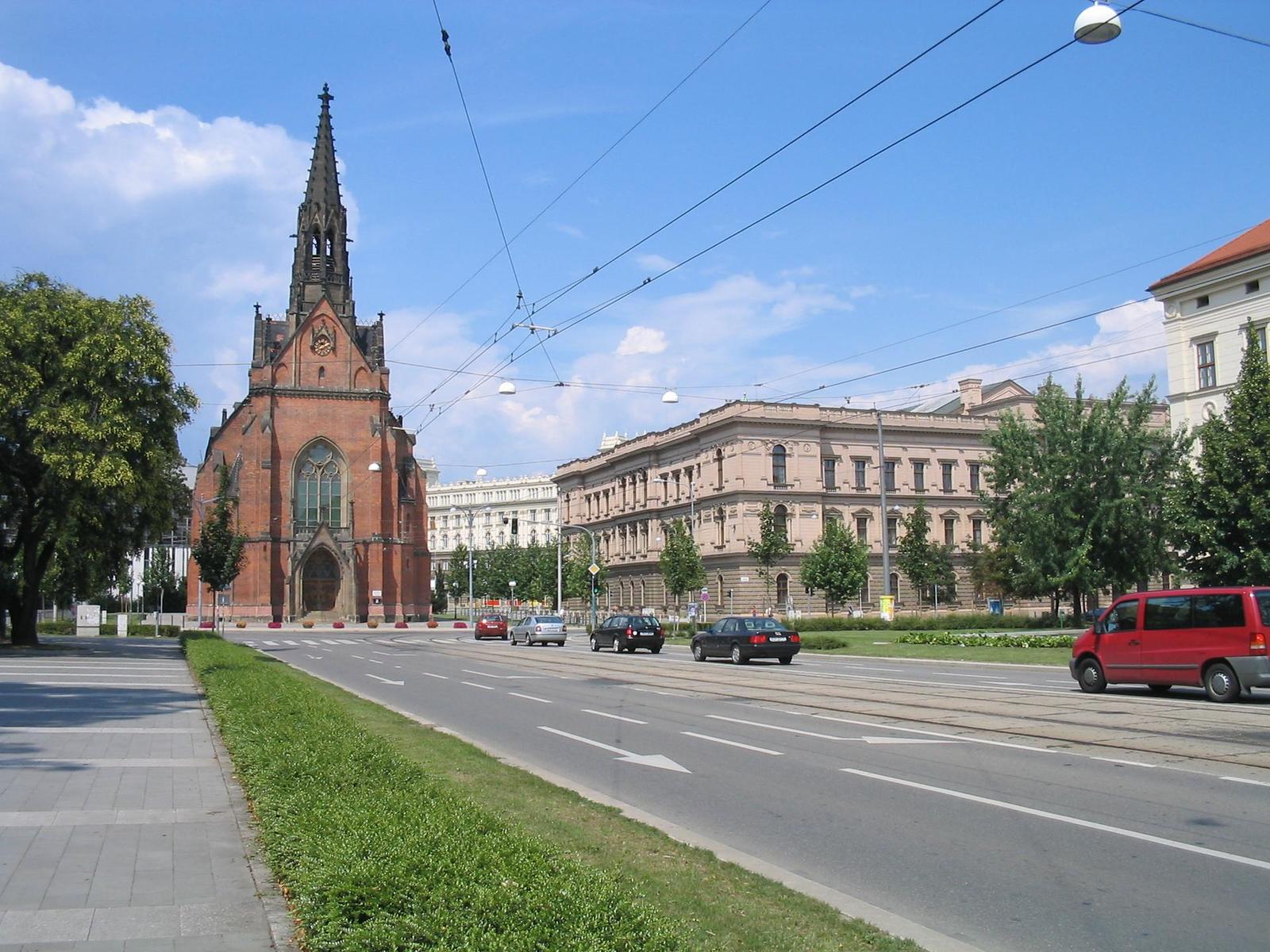 Canon PowerShot A300: Foťák za příznivou cenu