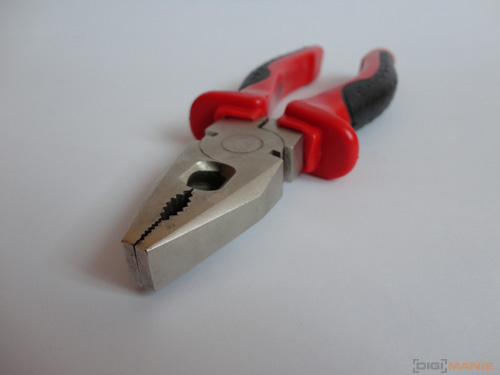 Sony Cyber-shot W570: jde to i s 16 megapixely