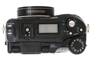 Olympus Camedia C-5060: Kompakt se širokým okem