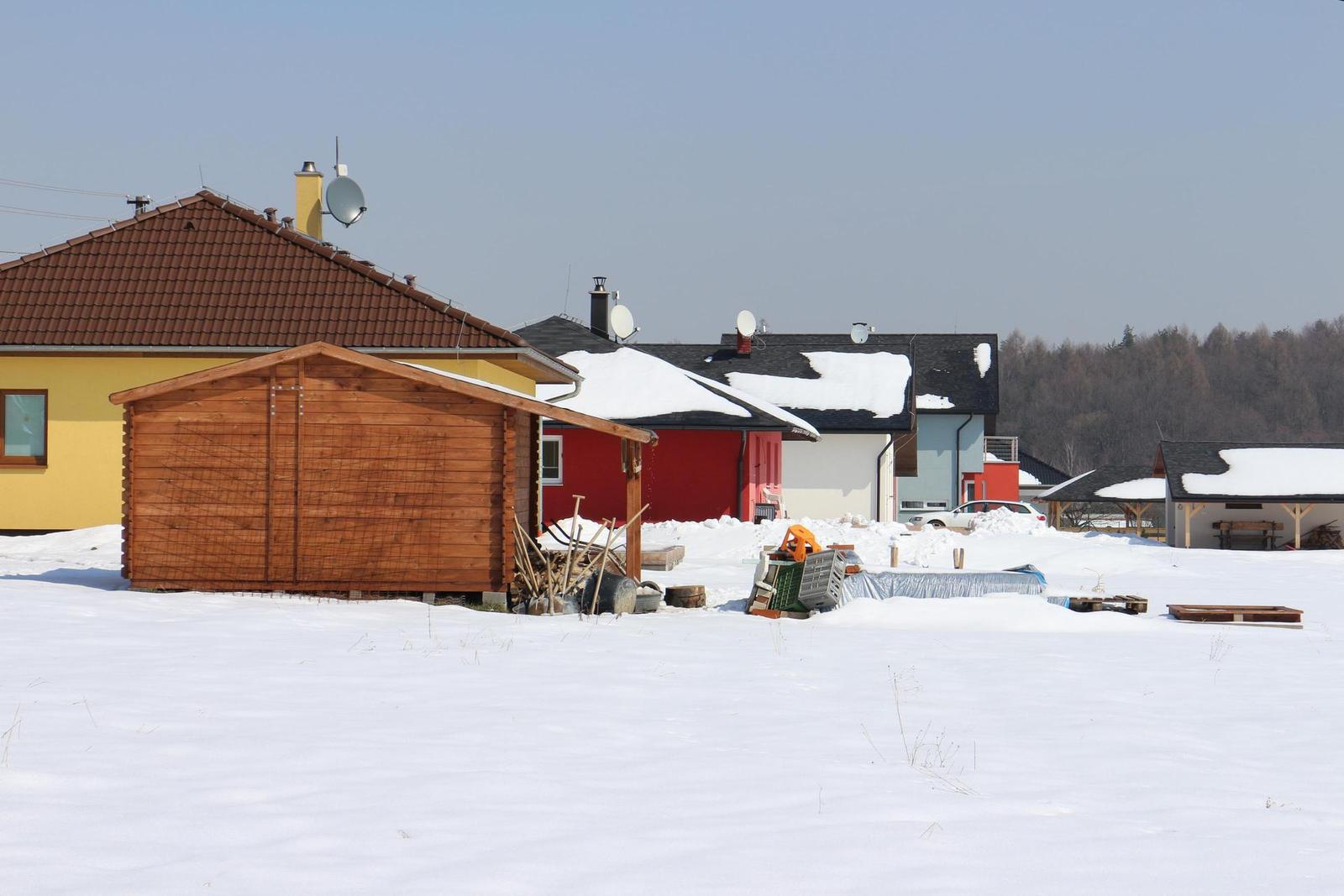 Canon EOS M: první pokus