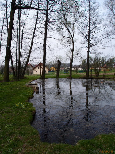 Olympus XZ-1: trefa do černého