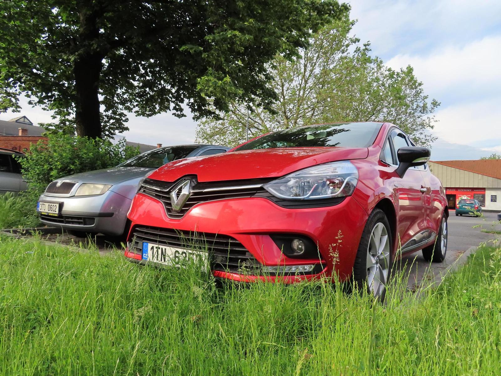 Canon PowerShot SX740 HS: bytelný univerzál