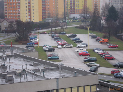 Canon IXUS 200 IS: poprvé dotykově