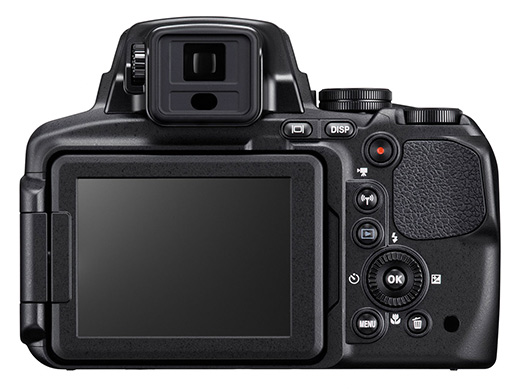 Nikon Coolpix P900 s neuvěřitelným 83× optickým zoomem