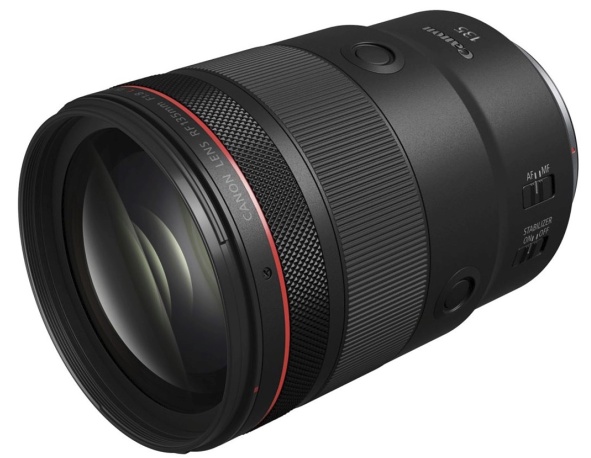 Canon uvedl světelný teleobjektiv RF 135mm f/1.8 L IS USM
