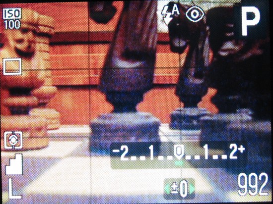 Canon PowerShot A700: Mezi kompaktem a ultrazoomem