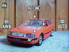 Pentax X70: neobyčejně univerzální kliďas