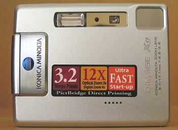 DiMAGE Xg: Tři megapixely v kapse