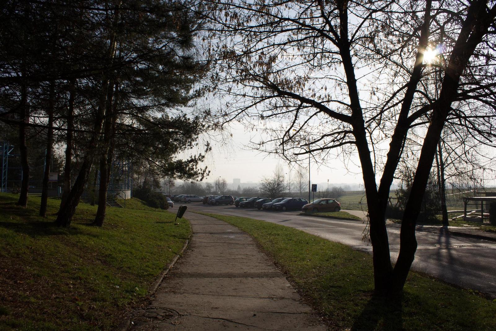 Souboj senzorů: APS-C Canon 18 MPx vs. 20 MPx