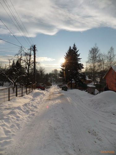 Fujifilm FinePix F300EXR: klame tělem