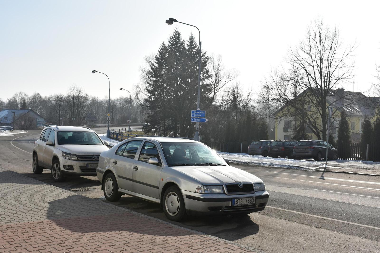 Nikon D3400: moderní low-end