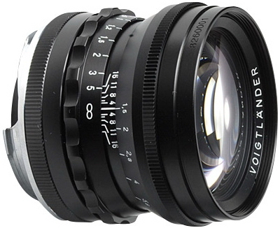 Dva objektivy Voigtländer Nokton 50mm F1,5 a 42mm F0,95
