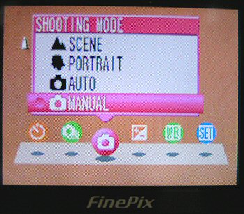 FinePix F420: drobeček s velkým obrazovým výkonem