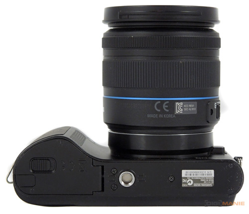 Samsung NX200: 20 mega v útoku