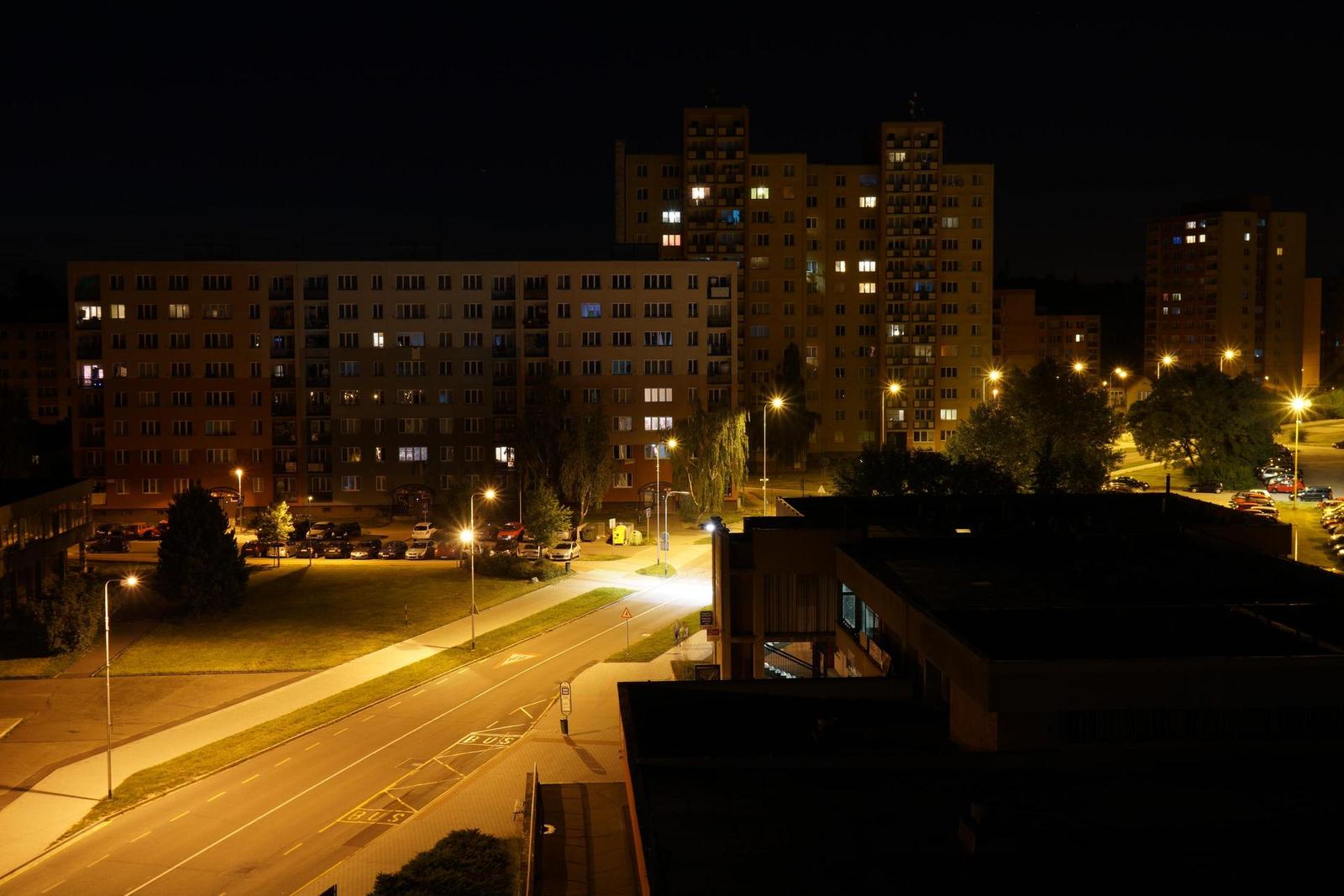 Sony Carl Zeiss Vario-Tessar T* 16-70mm F4 OSS (SEL1670Z)