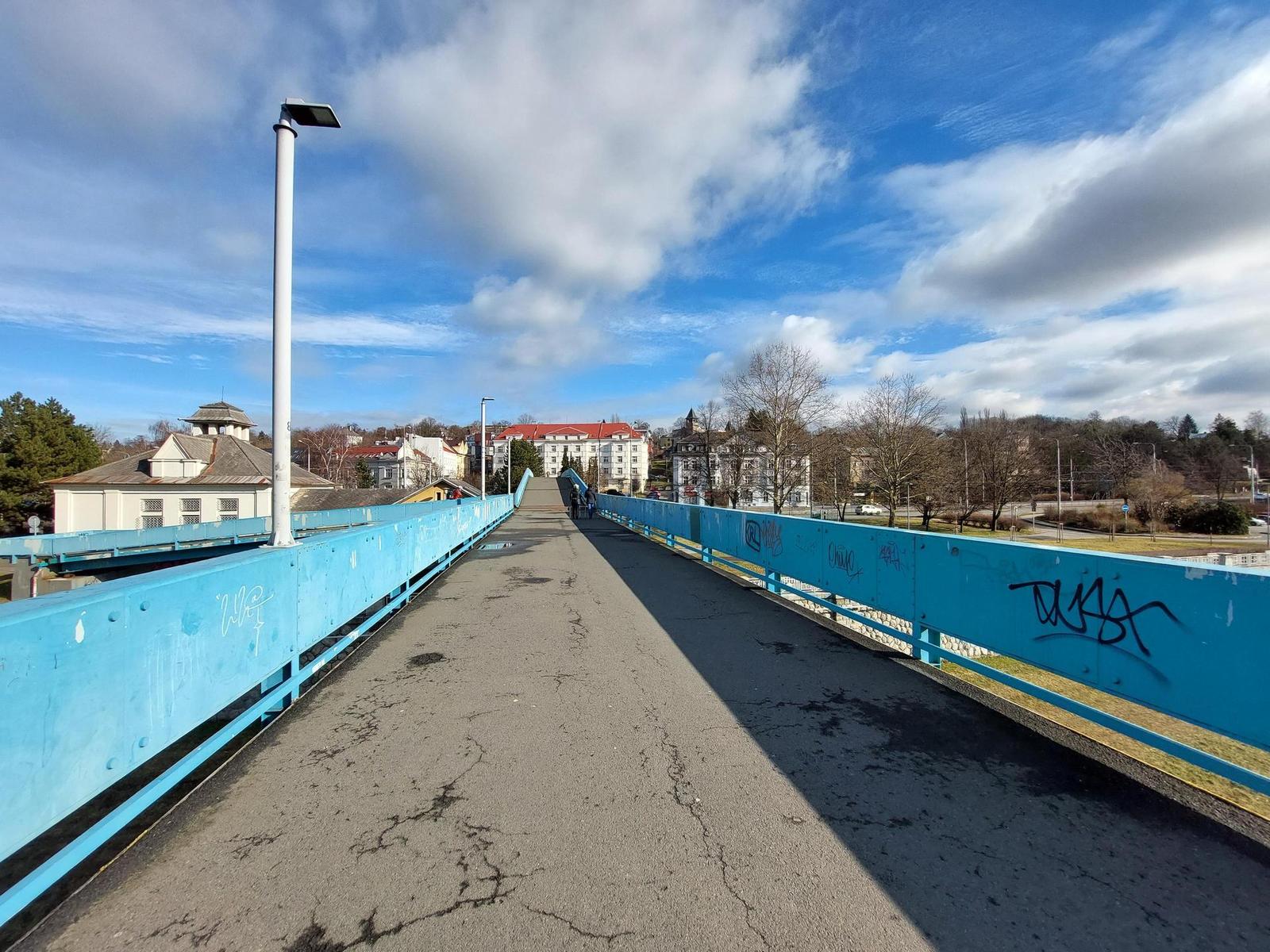 Samsung Galaxy A52s 5G: populární univerzál