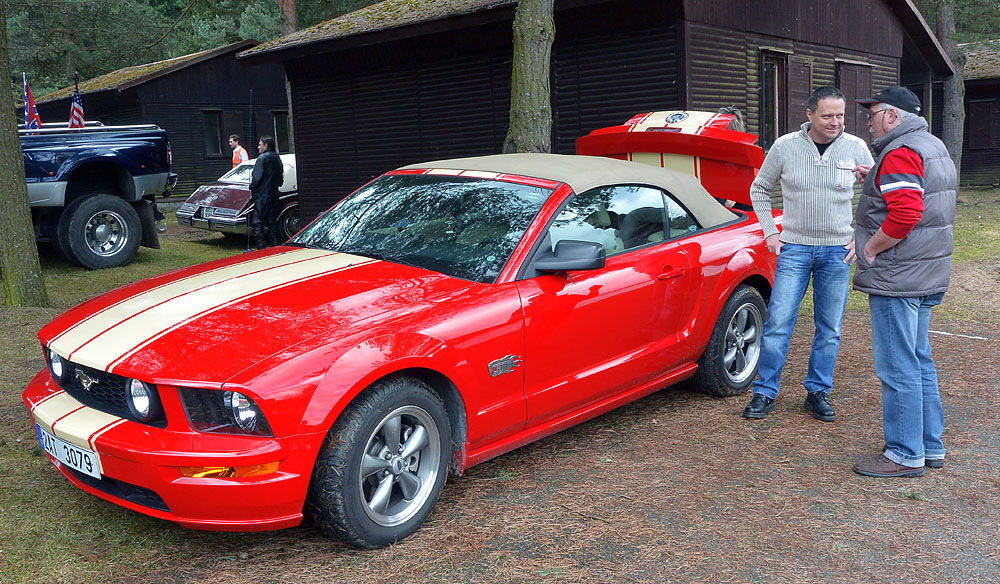 Foto okolo kol 14: Normálně se srazit