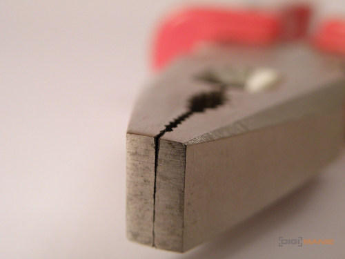 Olympus SP-570UZ: uspěje první 20× ultrazoom v testu?