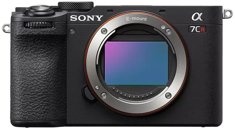 Kompaktní Sony A7C R dostává 61MPx snímač, systémy AI a 7EV stabilizaci