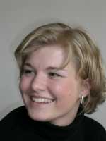 Nikon Coolpix 3700: Ocelově chladný klenot