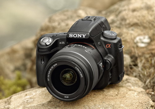 Sony přichází s novinkou SLT-A35