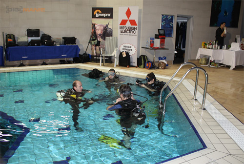 Novoroční setkání s novináři Olympus: E-30 i hloubkový ponor s E-520