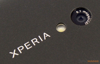 Sony Ericsson Xperia X10: fotící elegán