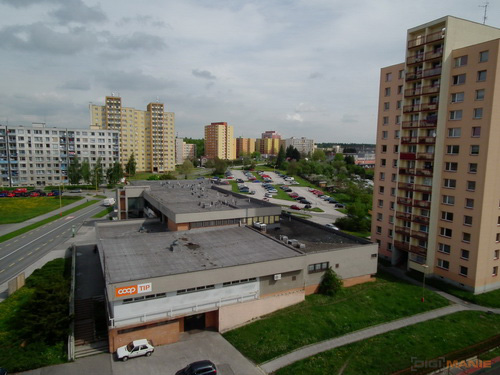 Fujifilm FinePix HS10: ultrazoom roku?