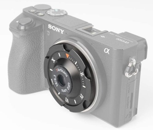 Placatý pancake od 7Artisans: 18mm f/6.3 pro APS-C