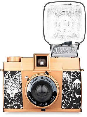 Limitovaná edice Lomography Diana F+ Explorer Nocturne