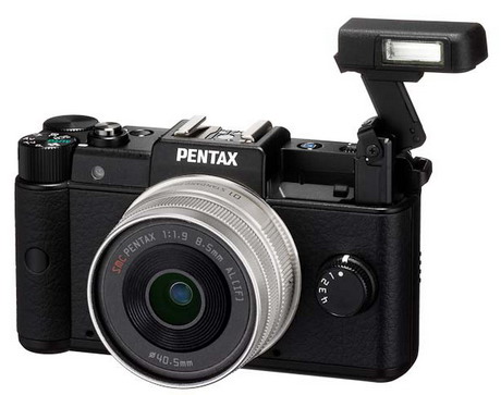 Pentax Q s 1/2,3" čipem a výměnnými objektivy
