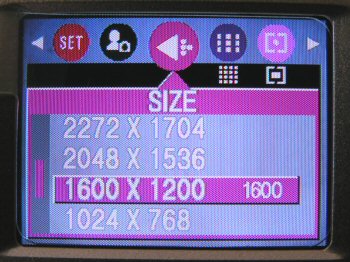Digimax 430: malý snadno ovladatelný čtyřmegapixel
