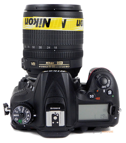 Nikon D7200: přesvědčivé zrcadlo