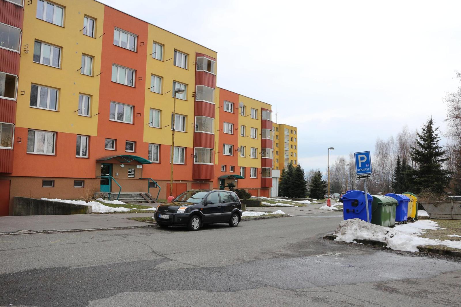 Canon EOS M: první pokus