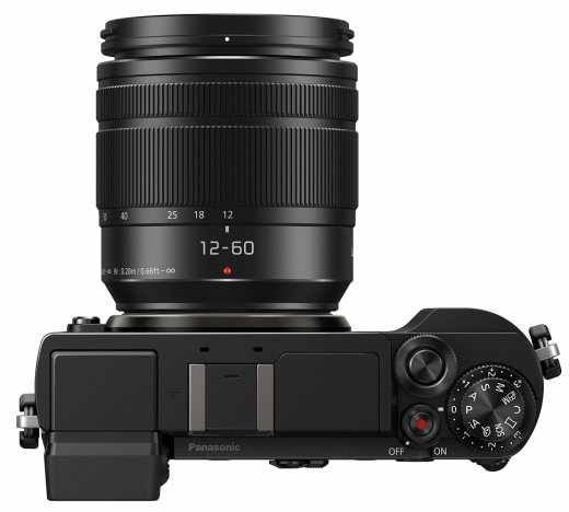 Panasonic uvedl Lumix GX9 s polohovatelným EVF a lepší závěrkou