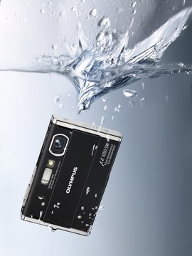 Olympus zlevňuje mju 1050 SW