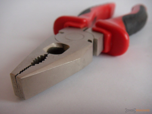 Samsung ST1000: nabitý technologiemi