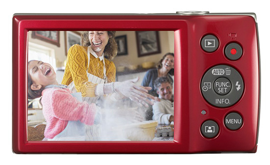 Canon IXUS 185 s 8× zoomem a inovovanou automatikou