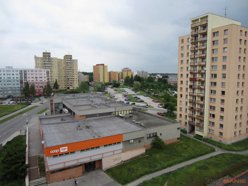 Canon IXUS 220 HS: multifunkční Karkulka