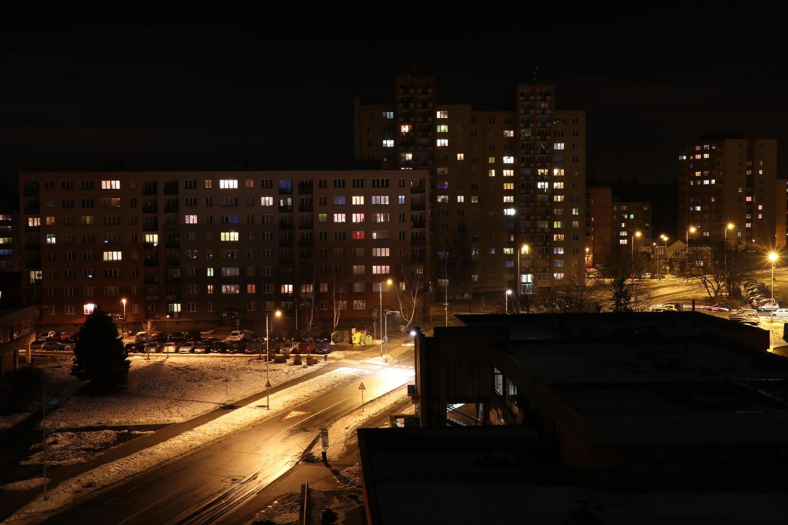 Canon EF-S 18-135mm f/3.5-5.6 IS Nano USM