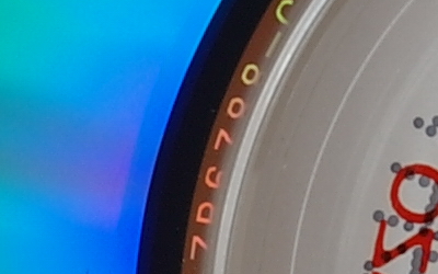 Samsung NX100: "zrcadlovka" do kapsy