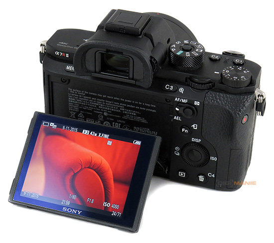 Sony A7R II (ILCE-7RM2): detaily na druhou