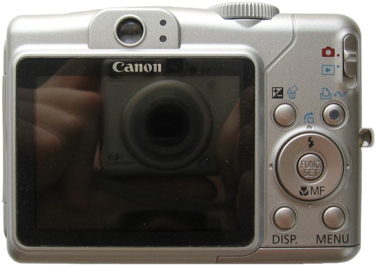 Canon PowerShot A700: Mezi kompaktem a ultrazoomem