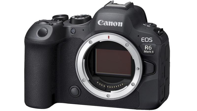 Canon EOS R6 Mark II přináší 40fps snímání i Canon Log 3