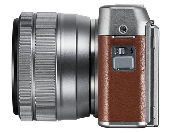 Fujifilm X-A5 přináší fázový AF a 4K video