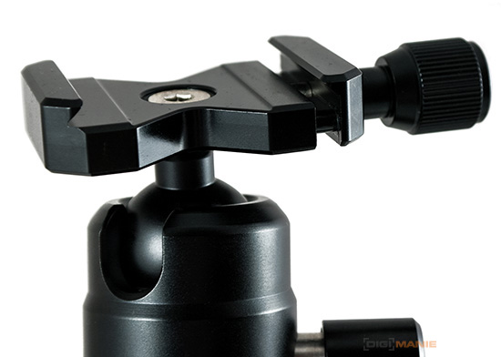 Rollei Compact Traveller No.1 Carbon čelisti