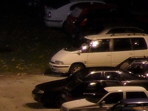 Samsung ST1000: nabitý technologiemi